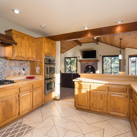 Casa Rio Yosemite -Waterfall Plus 9 Acres Oakhurst Buitenkant foto