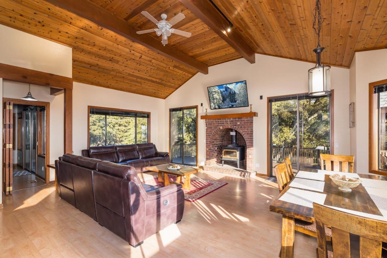 Casa Rio Yosemite -Waterfall Plus 9 Acres Oakhurst Buitenkant foto