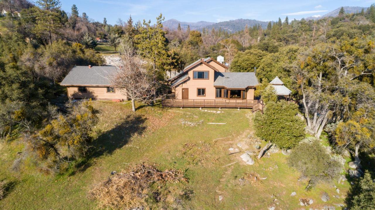 Casa Rio Yosemite -Waterfall Plus 9 Acres Oakhurst Buitenkant foto