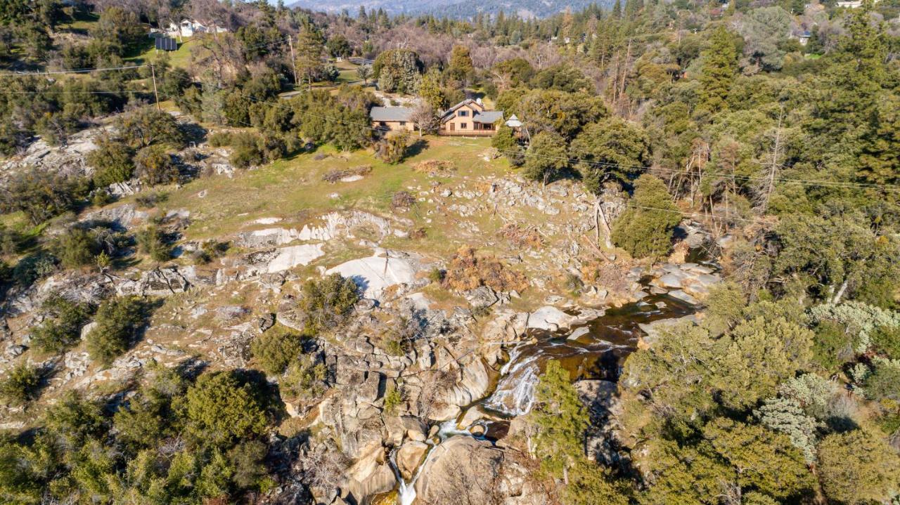Casa Rio Yosemite -Waterfall Plus 9 Acres Oakhurst Buitenkant foto