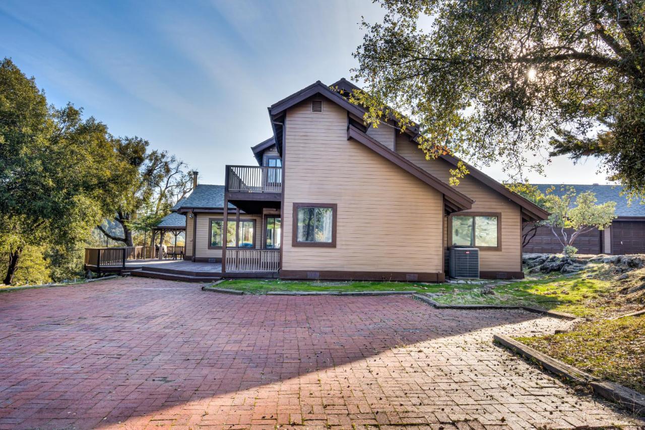 Casa Rio Yosemite -Waterfall Plus 9 Acres Oakhurst Buitenkant foto